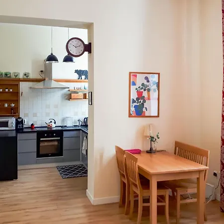 1 Bedroom Cozy In Appartamento